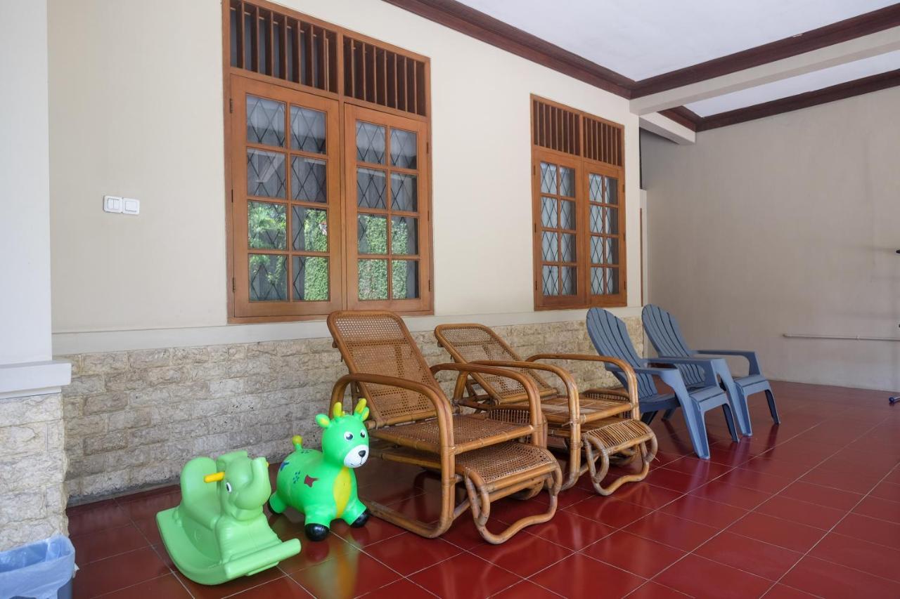 Sareh Villa By The Lavana Semarang Luaran gambar